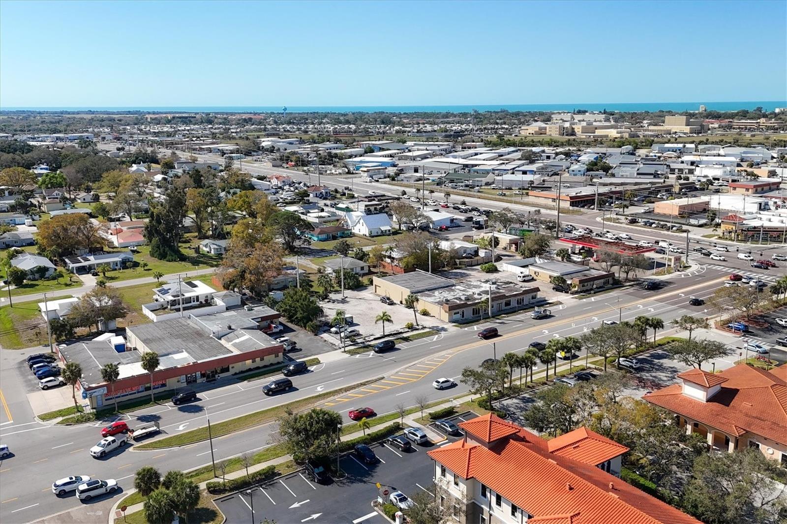 NORTH EDGEWOOD SEC OF VENICE - Commercial Sale