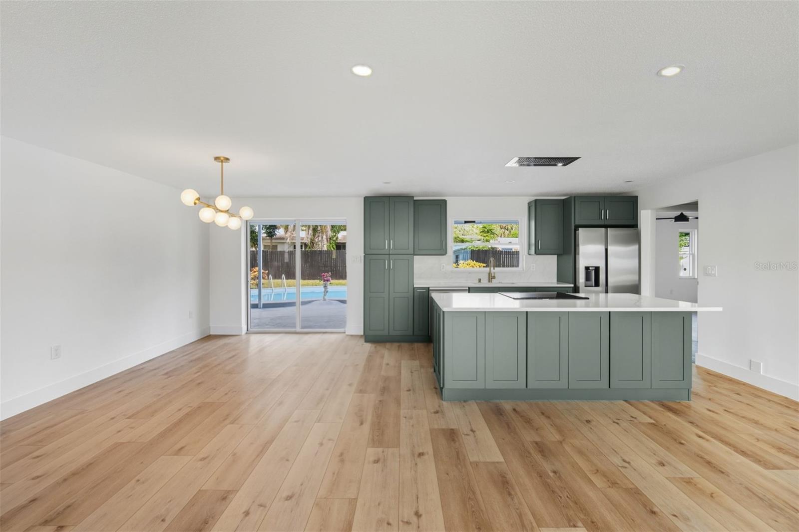 SUNSET HIGHLANDS - Residential