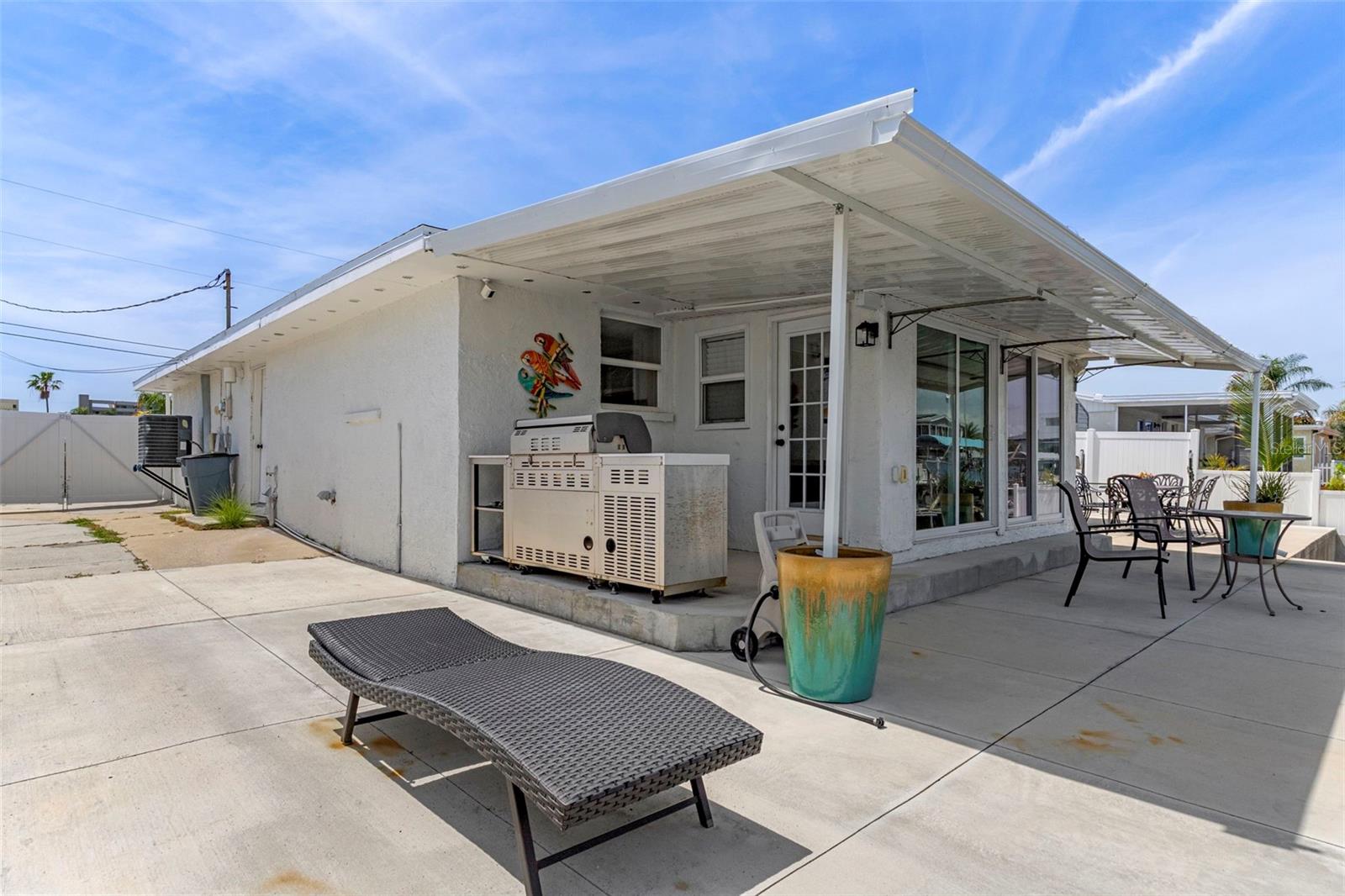 HUDSON BEACH ESTATES - Residential