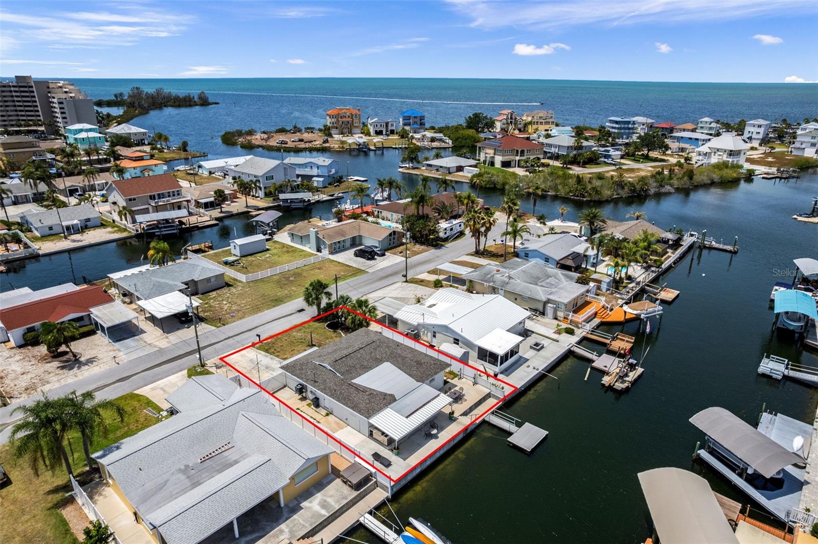 HUDSON BEACH ESTATES - Residential