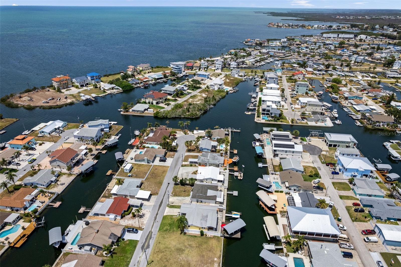 HUDSON BEACH ESTATES - Residential