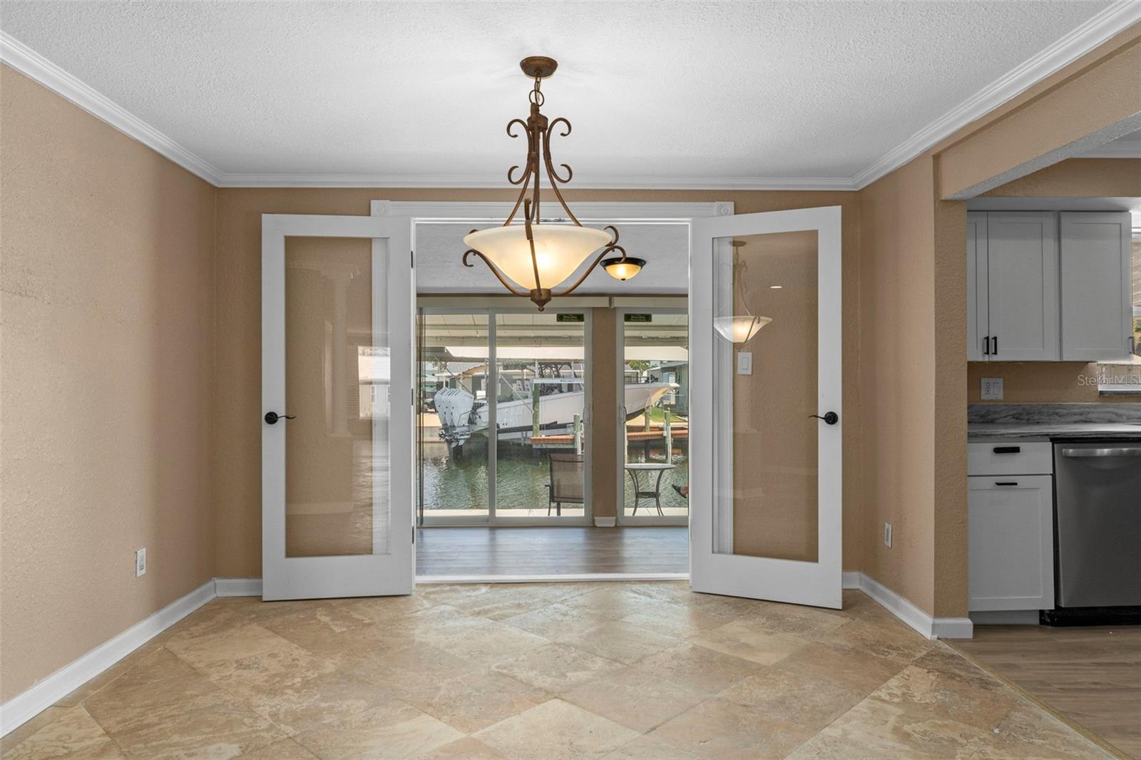 HUDSON BEACH ESTATES - Residential