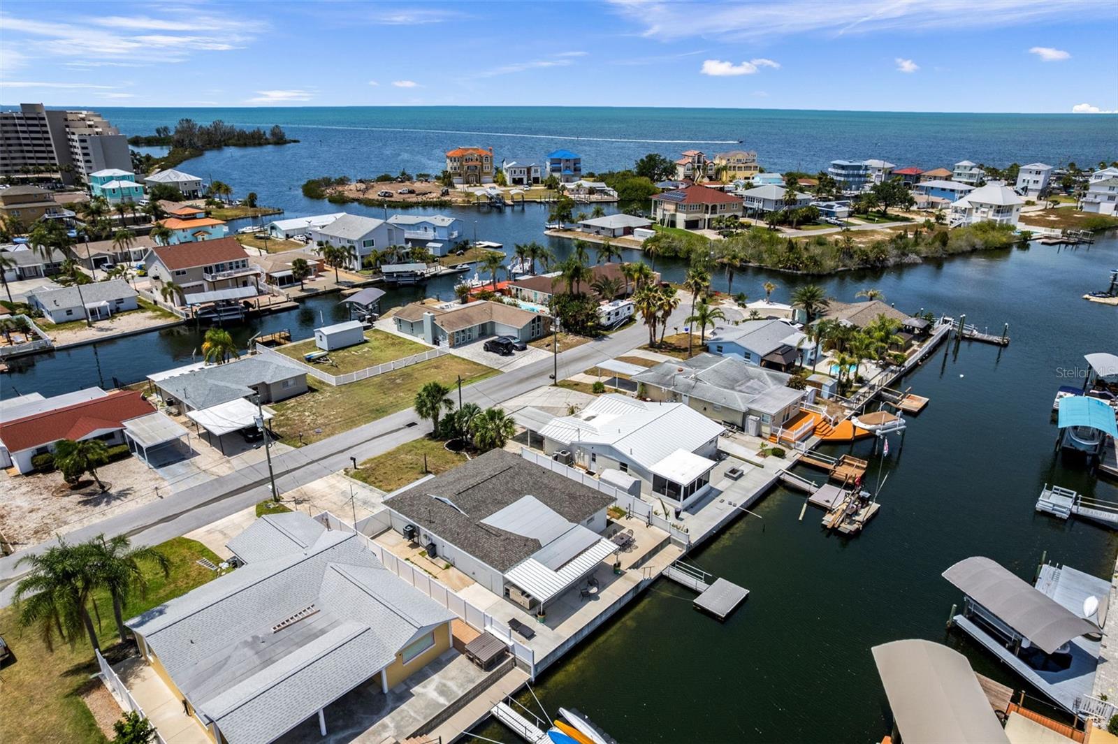 HUDSON BEACH ESTATES - Residential
