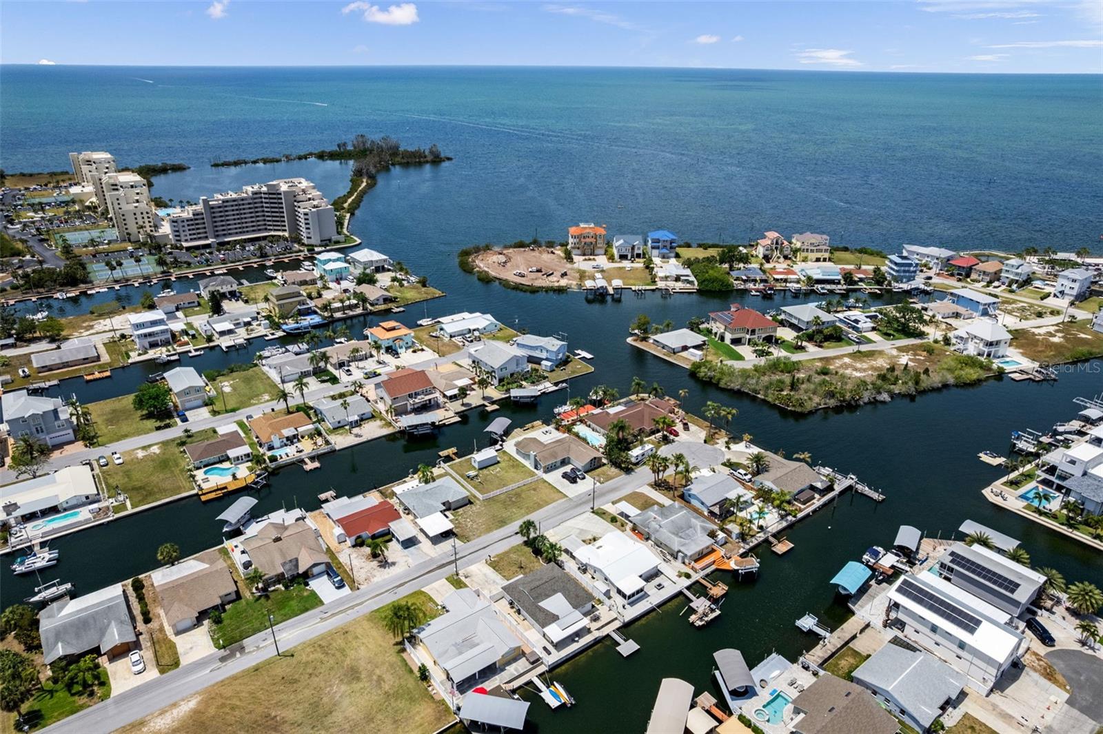 HUDSON BEACH ESTATES - Residential