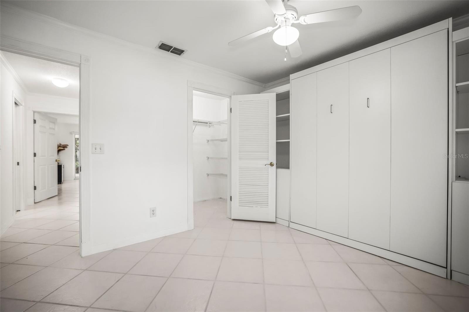 ANCHORAGE OF TARPON LAKE UNIT THREE THE - Residential