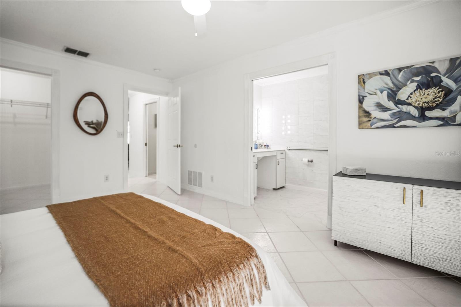 ANCHORAGE OF TARPON LAKE UNIT THREE THE - Residential