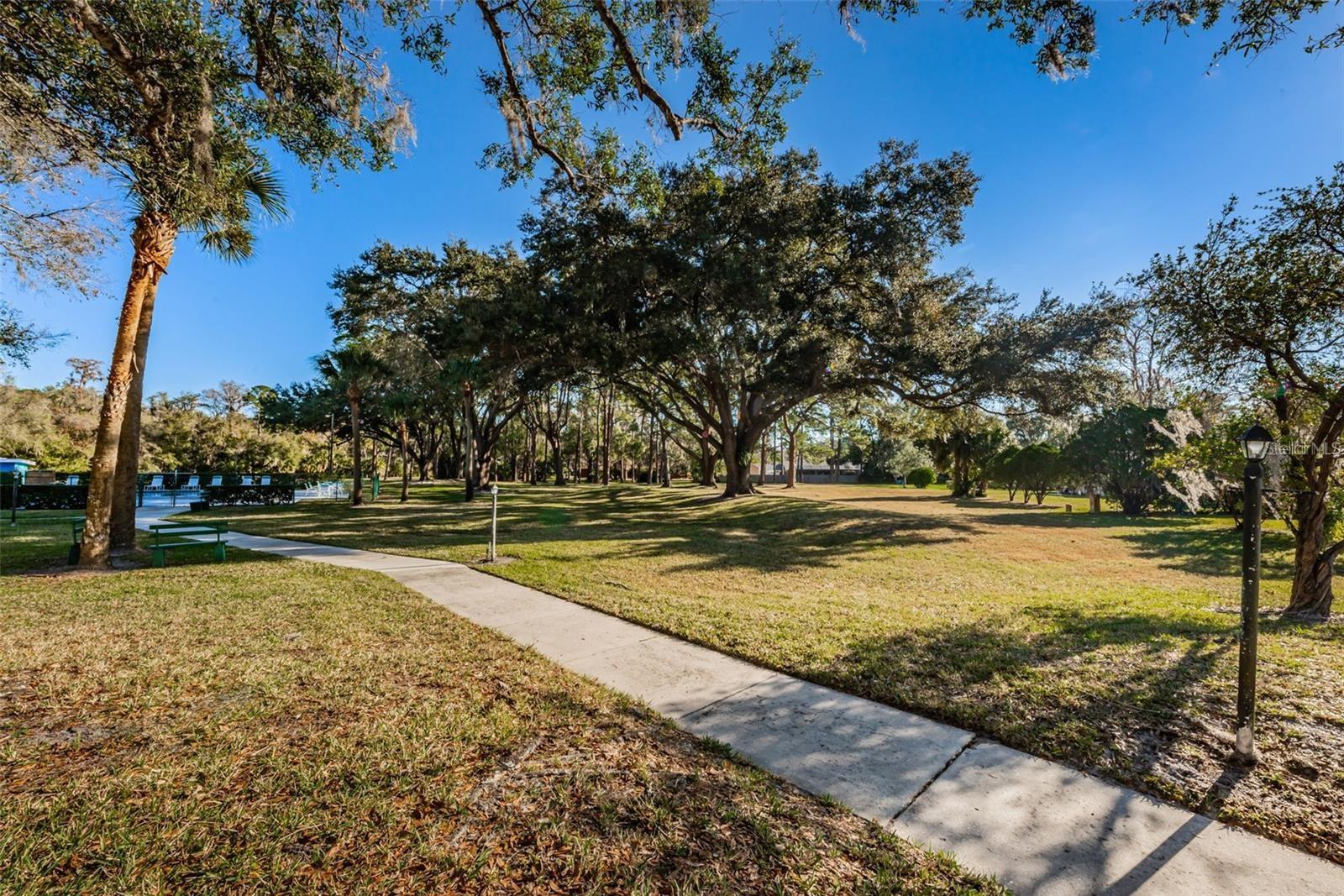 ANCHORAGE OF TARPON LAKE UNIT THREE THE - Residential