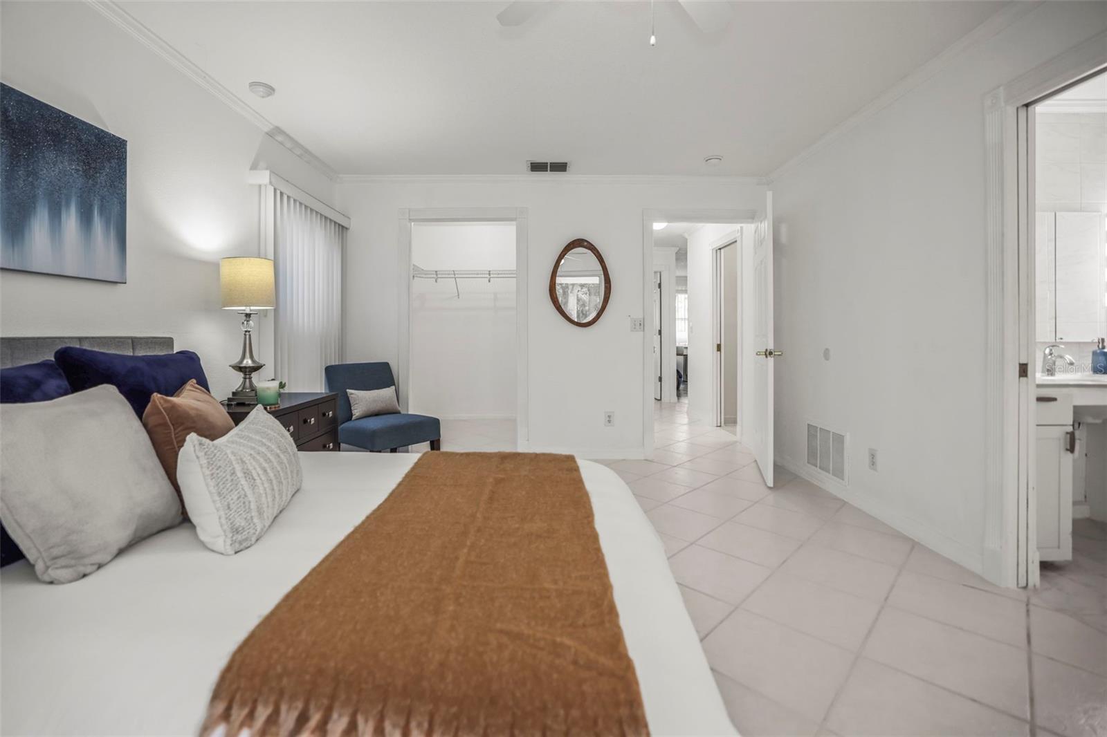 ANCHORAGE OF TARPON LAKE UNIT THREE THE - Residential