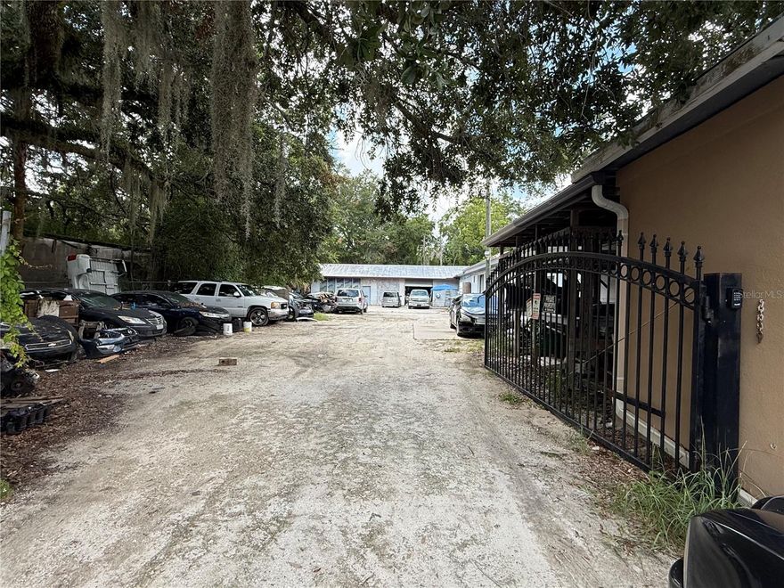 Industrial Warehouse space. Approximately 1600-1700 square feet. Can add office space if needed. Perfect for a cabinet manufacturing facility, HVAC facility including room to house inventory. 
Don't miss this hard-to-find property with multiple uses.