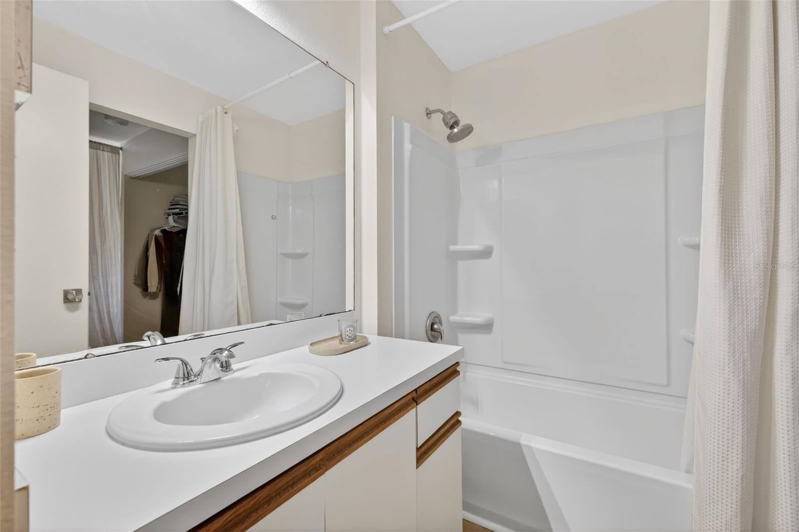 PLAZA VILLAS ONE CONDO - Residential