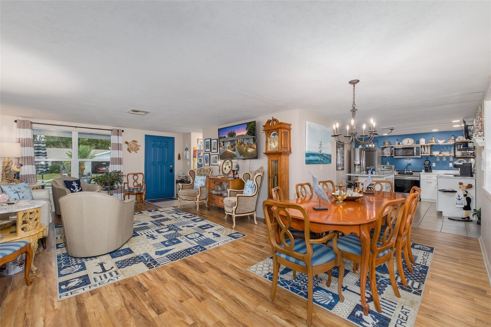 SAN CLEMENTE VILLAGE - Residential