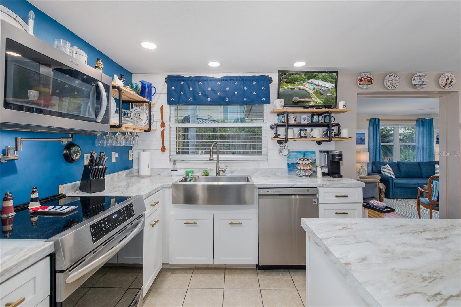 SAN CLEMENTE VILLAGE - Residential
