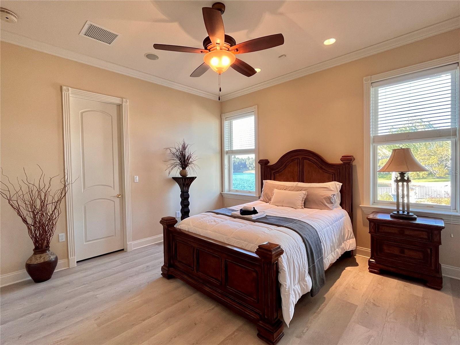 LAKE IN THE WOODS PH I - Residential