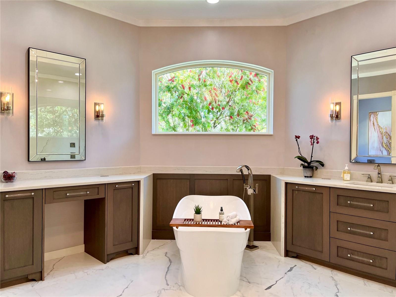 LAKE IN THE WOODS PH I - Residential