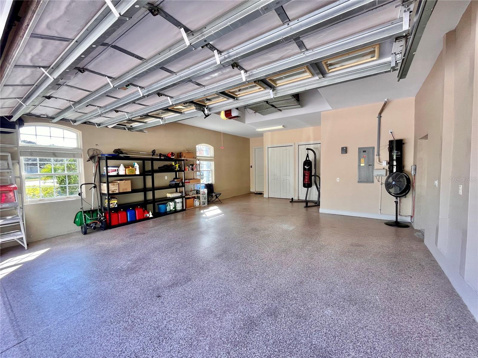 LAKE IN THE WOODS PH I - Residential