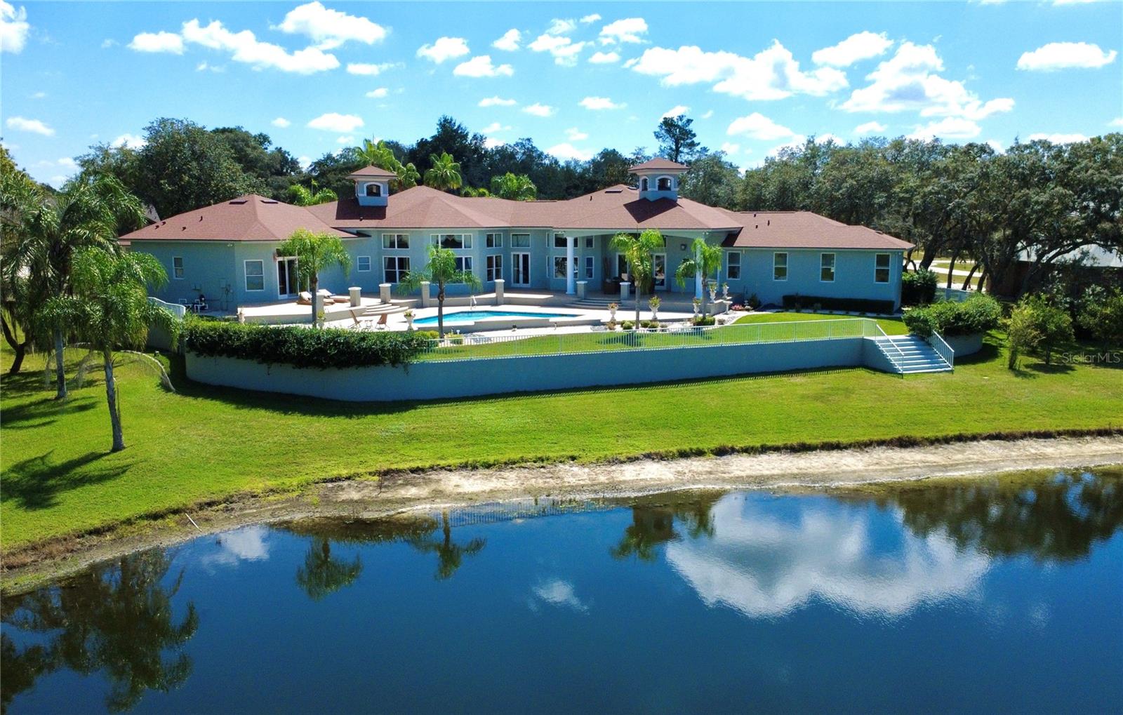 LAKE IN THE WOODS PH I - Residential