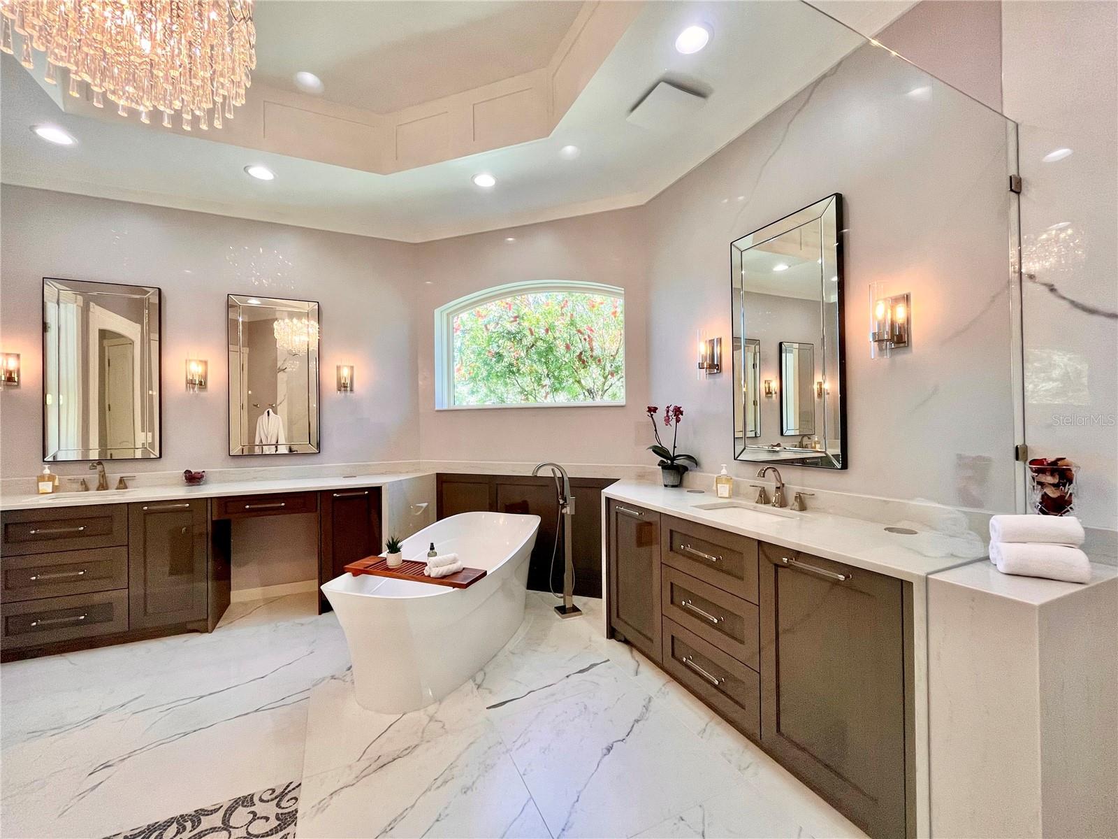 LAKE IN THE WOODS PH I - Residential