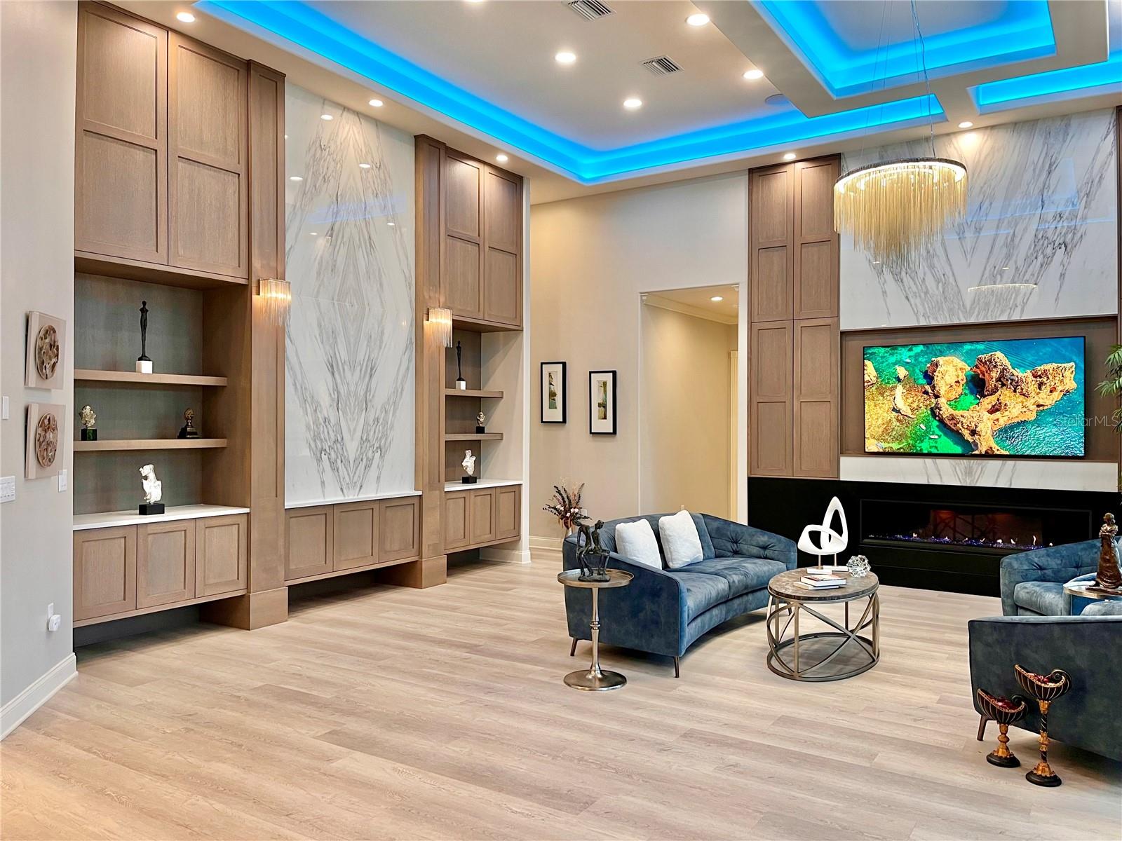 LAKE IN THE WOODS PH I - Residential