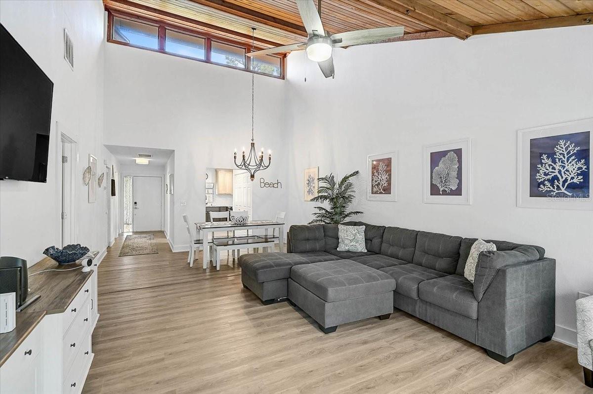 PINE BAY FOREST - Residential