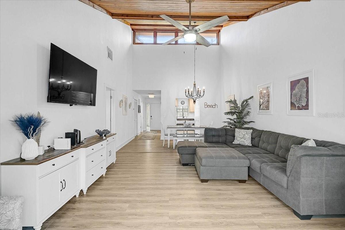 PINE BAY FOREST - Residential