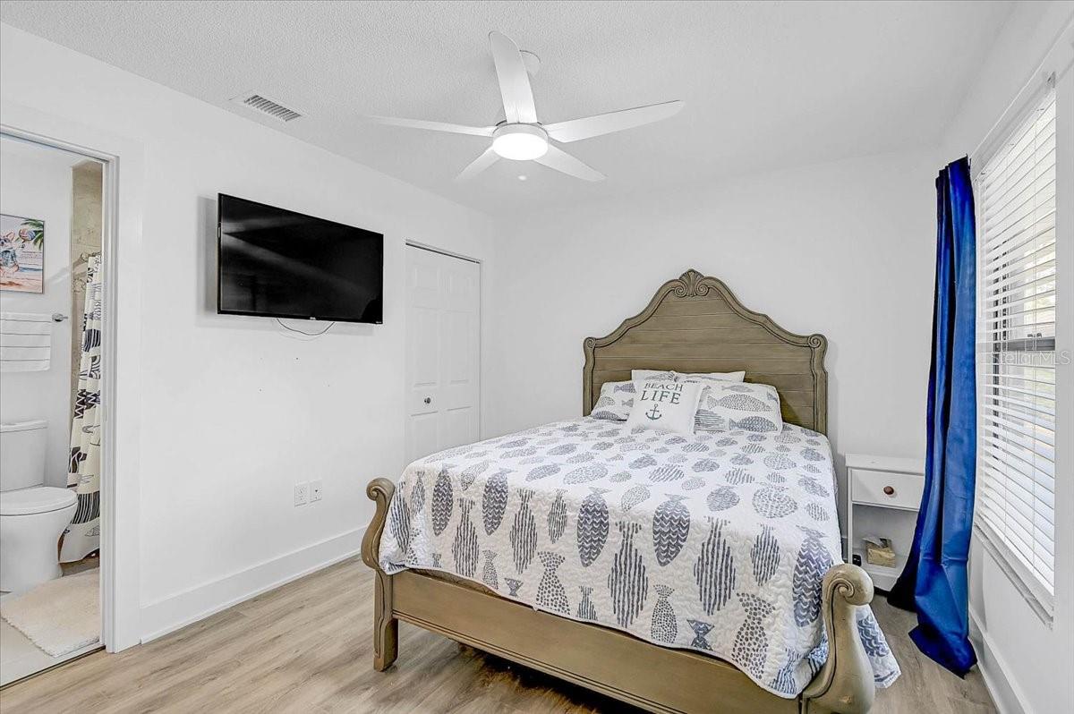 PINE BAY FOREST - Residential