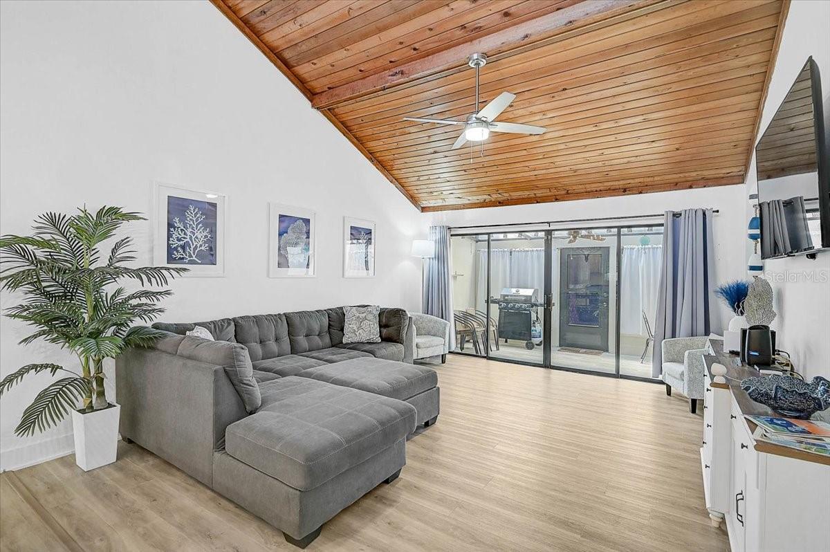 PINE BAY FOREST - Residential