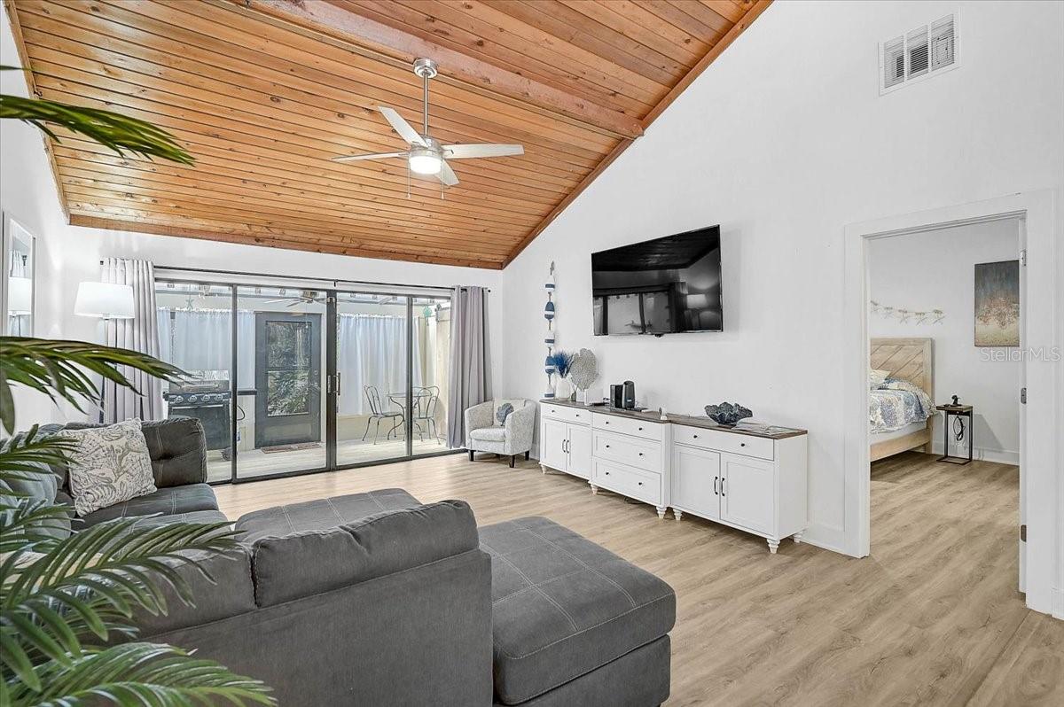 PINE BAY FOREST - Residential