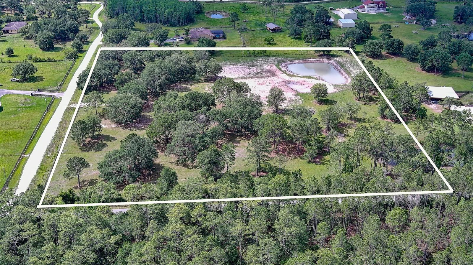 Howe & Curriers Allotment - Land