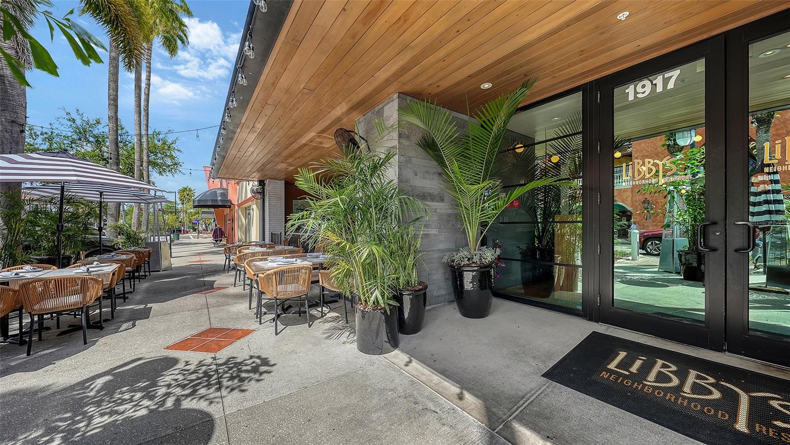 LA LINDA TERRACE - Residential