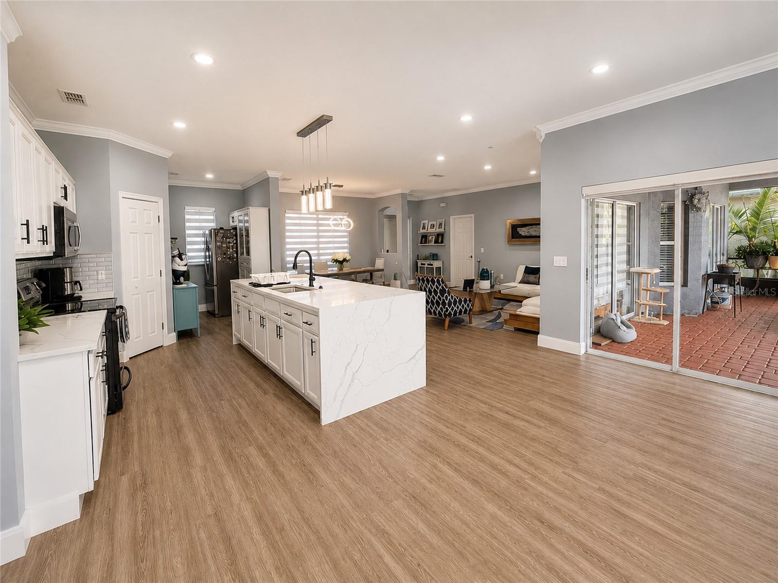 BELLALAGO - Residential
