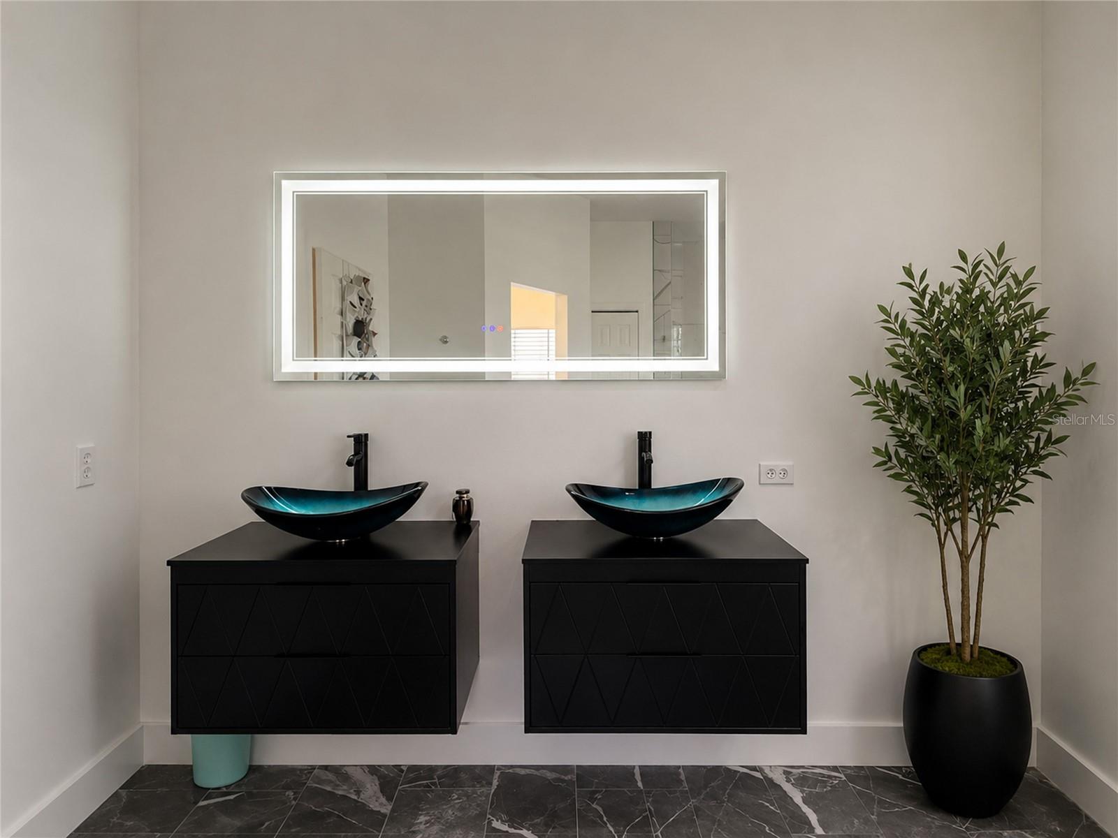 BELLALAGO - Residential