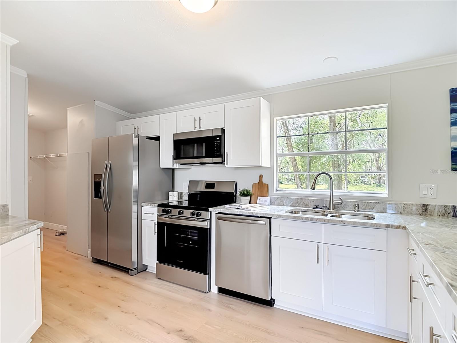 HIGHLAND MEADOWS - Residential