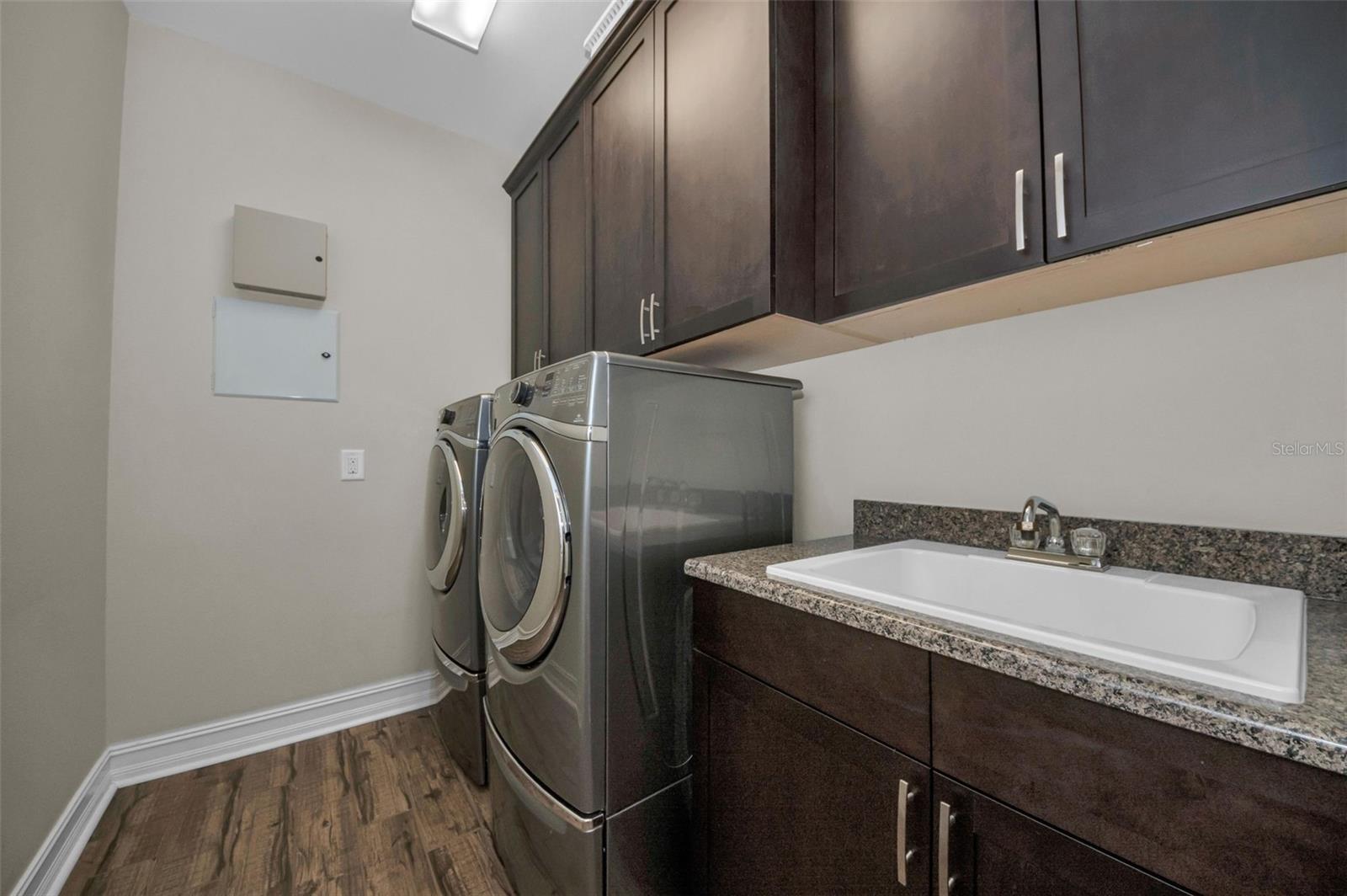 VILLAGES/TRINITY LAKES - Residential