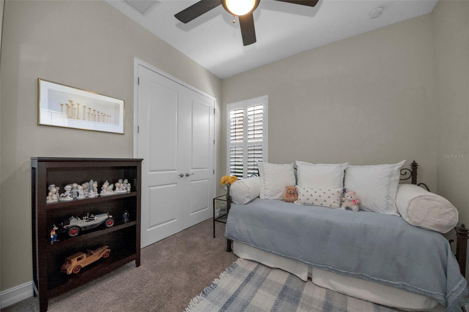 VILLAGES/TRINITY LAKES - Residential