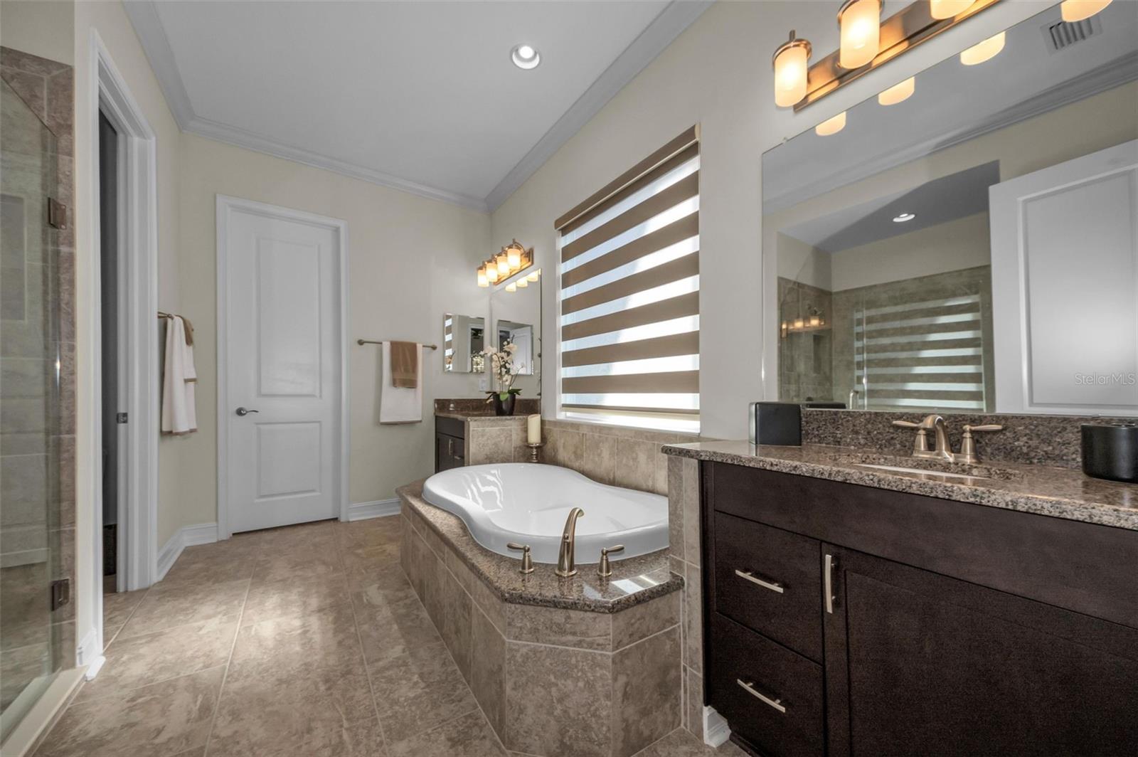 VILLAGES/TRINITY LAKES - Residential