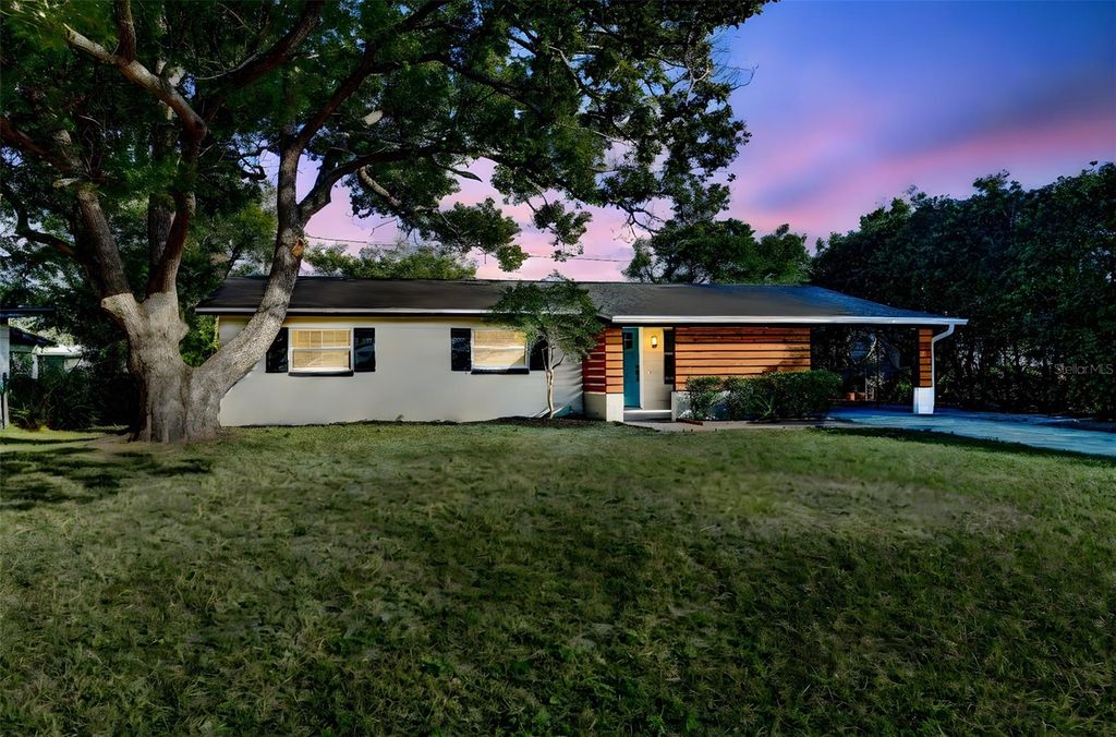 Photo of 1378 Chilean Lane, Winter Park, FL 32792 (MLS # O6371840)