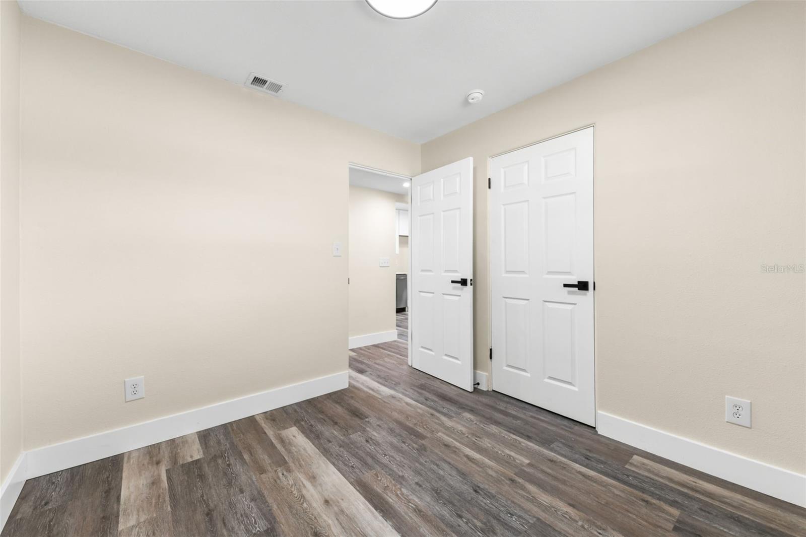 EASTBROOK SUB UNIT 05 - Residential