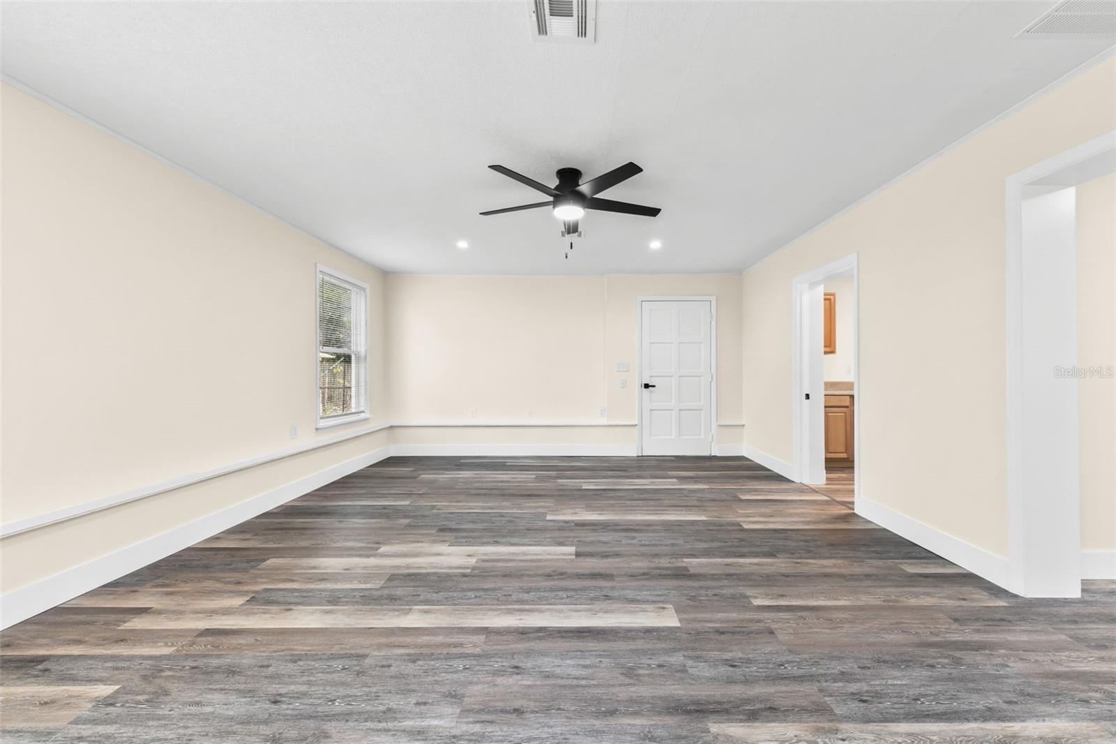 EASTBROOK SUB UNIT 05 - Residential