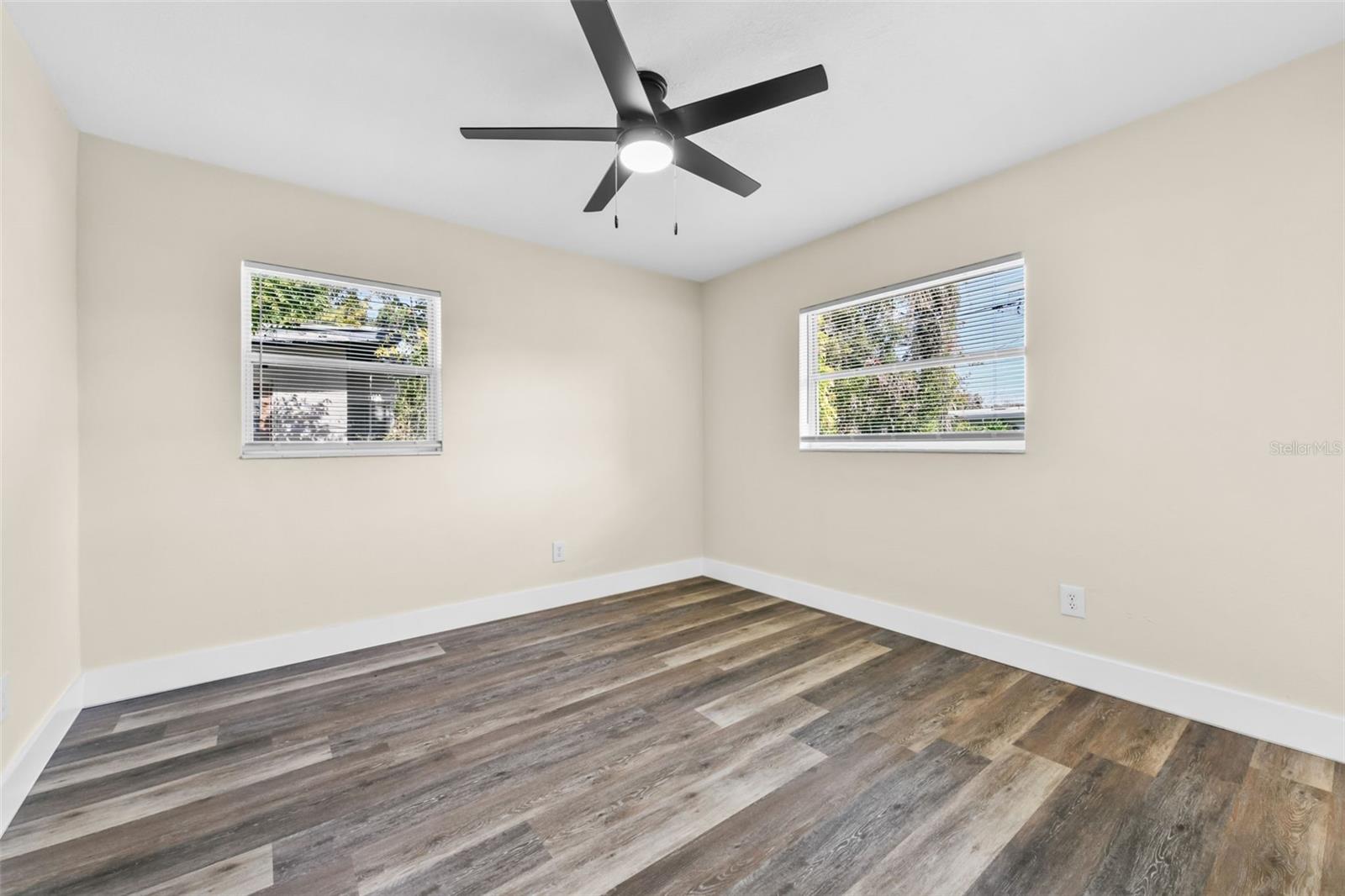 EASTBROOK SUB UNIT 05 - Residential