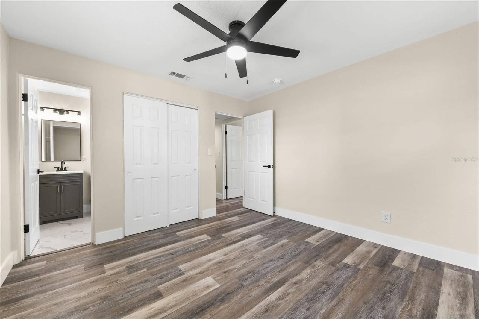 EASTBROOK SUB UNIT 05 - Residential