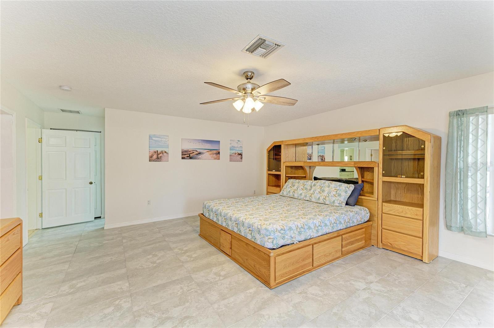 FOX CREEK ACRES - Residential