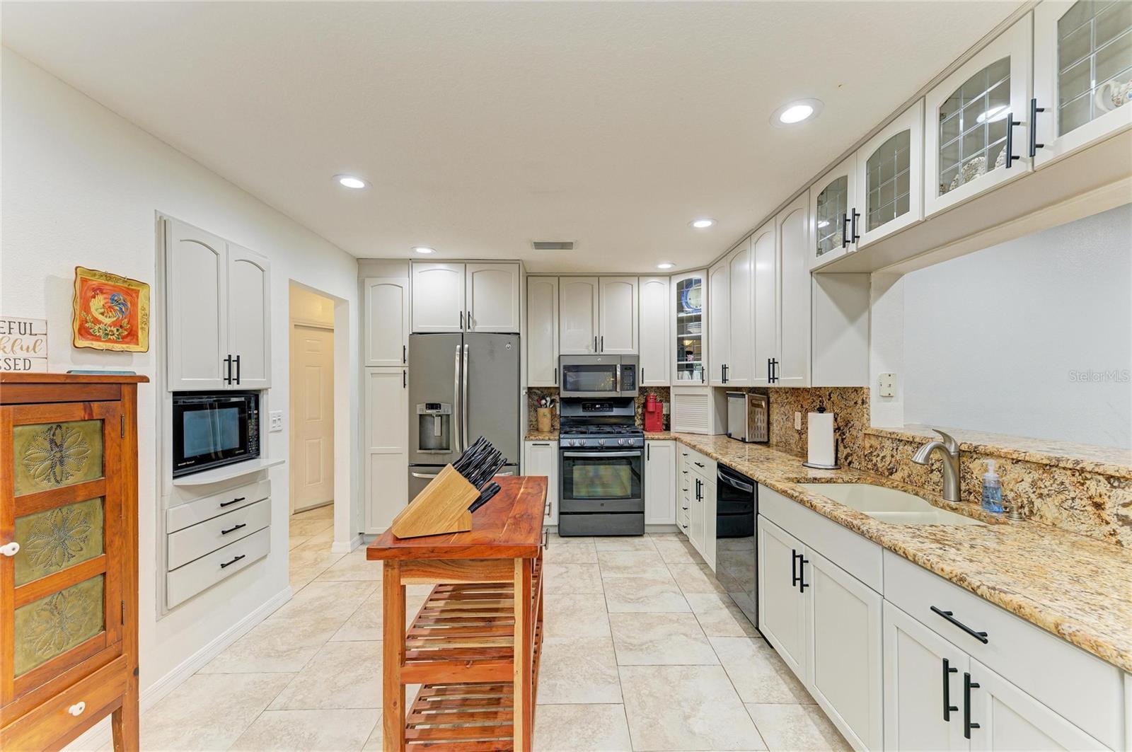 FOX CREEK ACRES - Residential