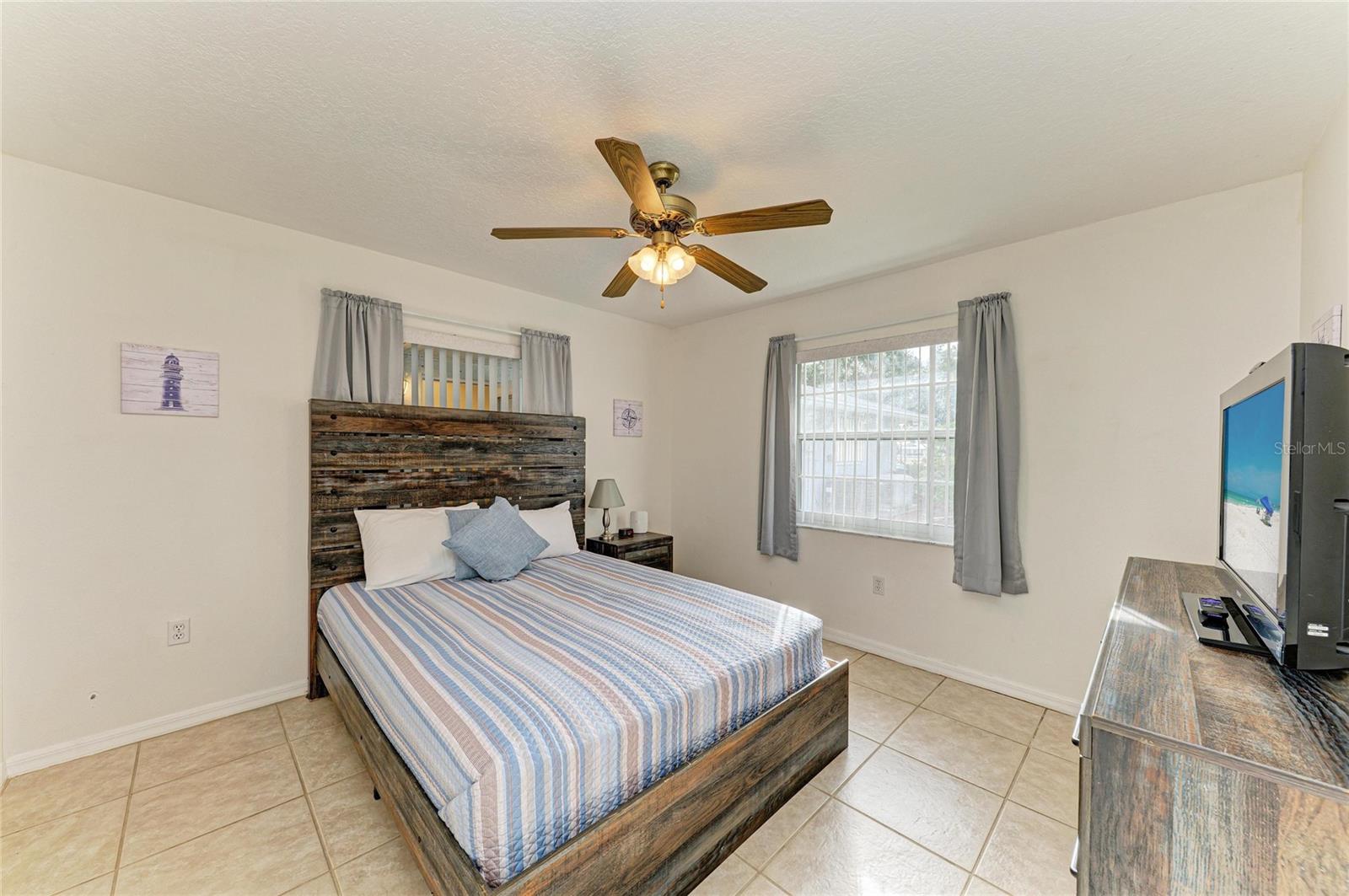 FOX CREEK ACRES - Residential