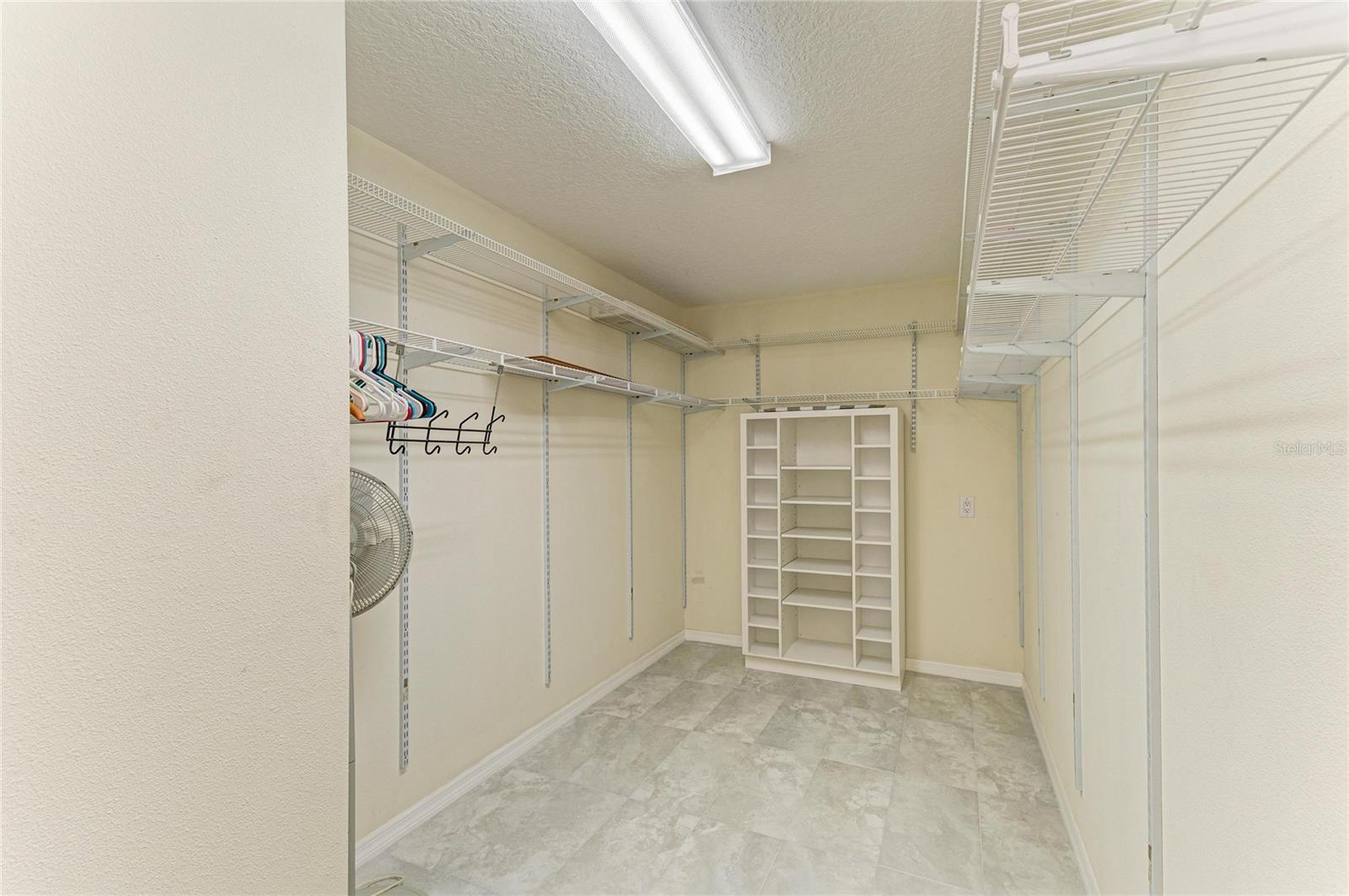 FOX CREEK ACRES - Residential