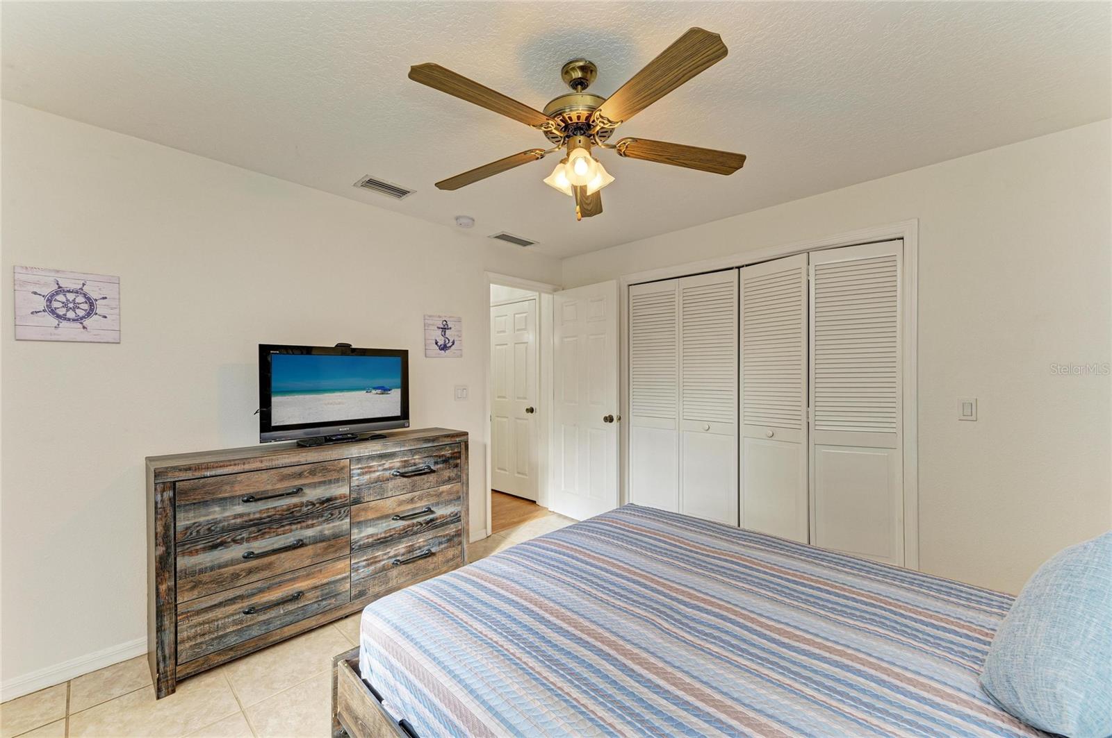 FOX CREEK ACRES - Residential