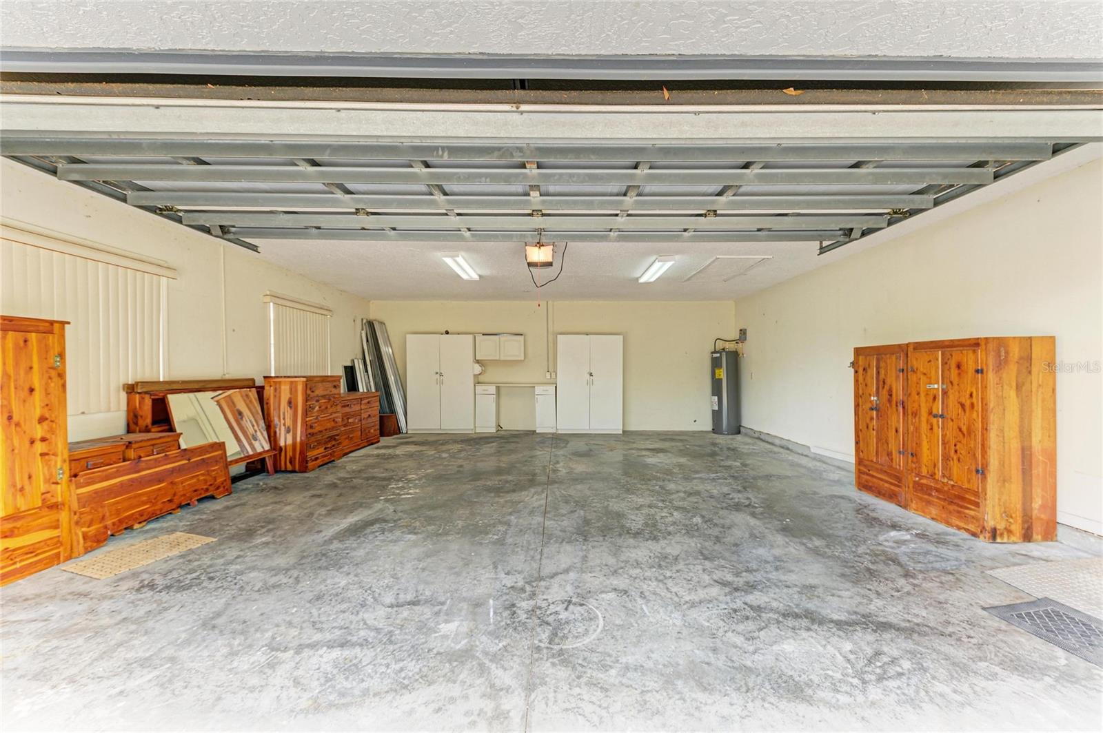 FOX CREEK ACRES - Residential