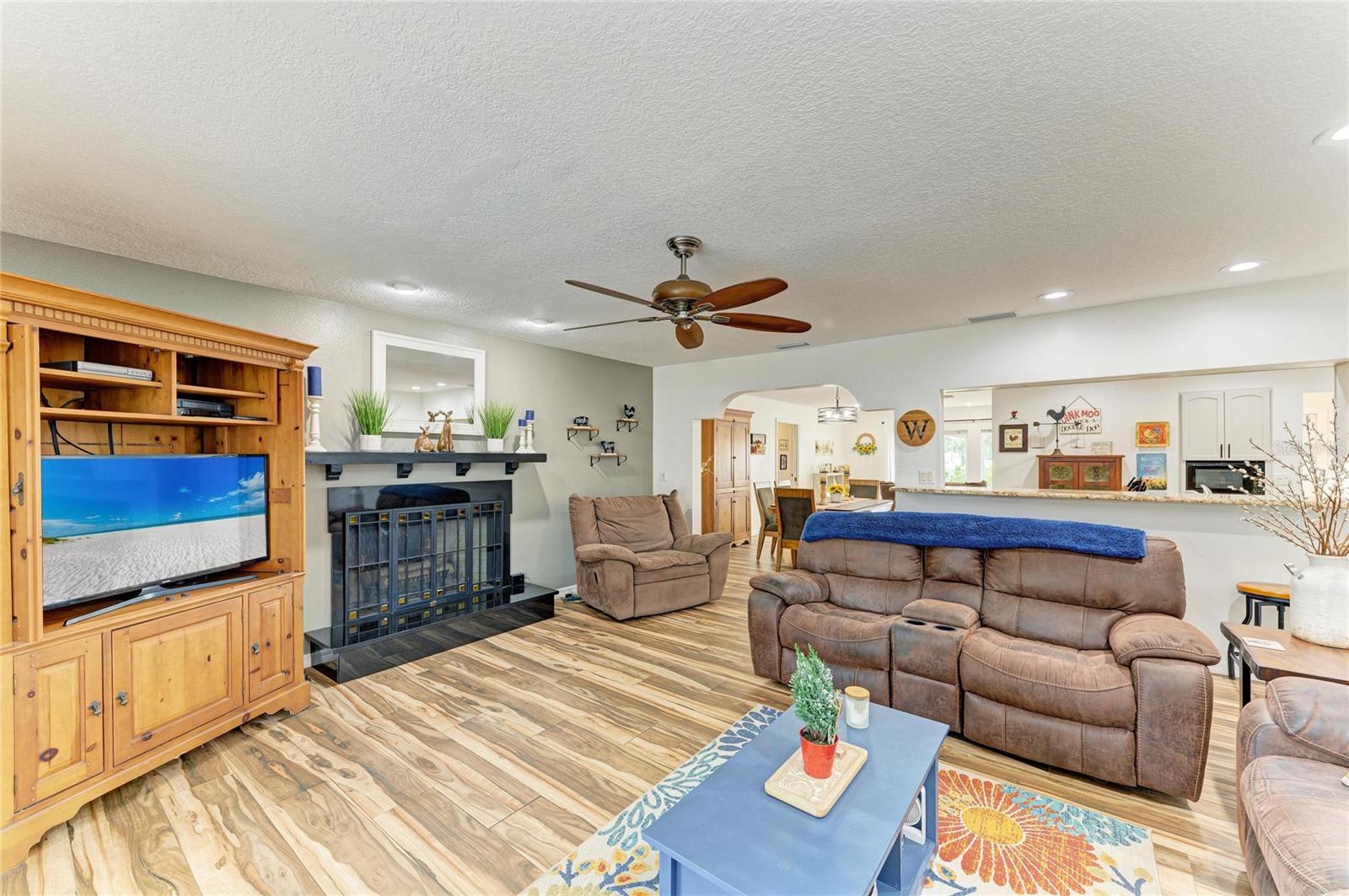 FOX CREEK ACRES - Residential