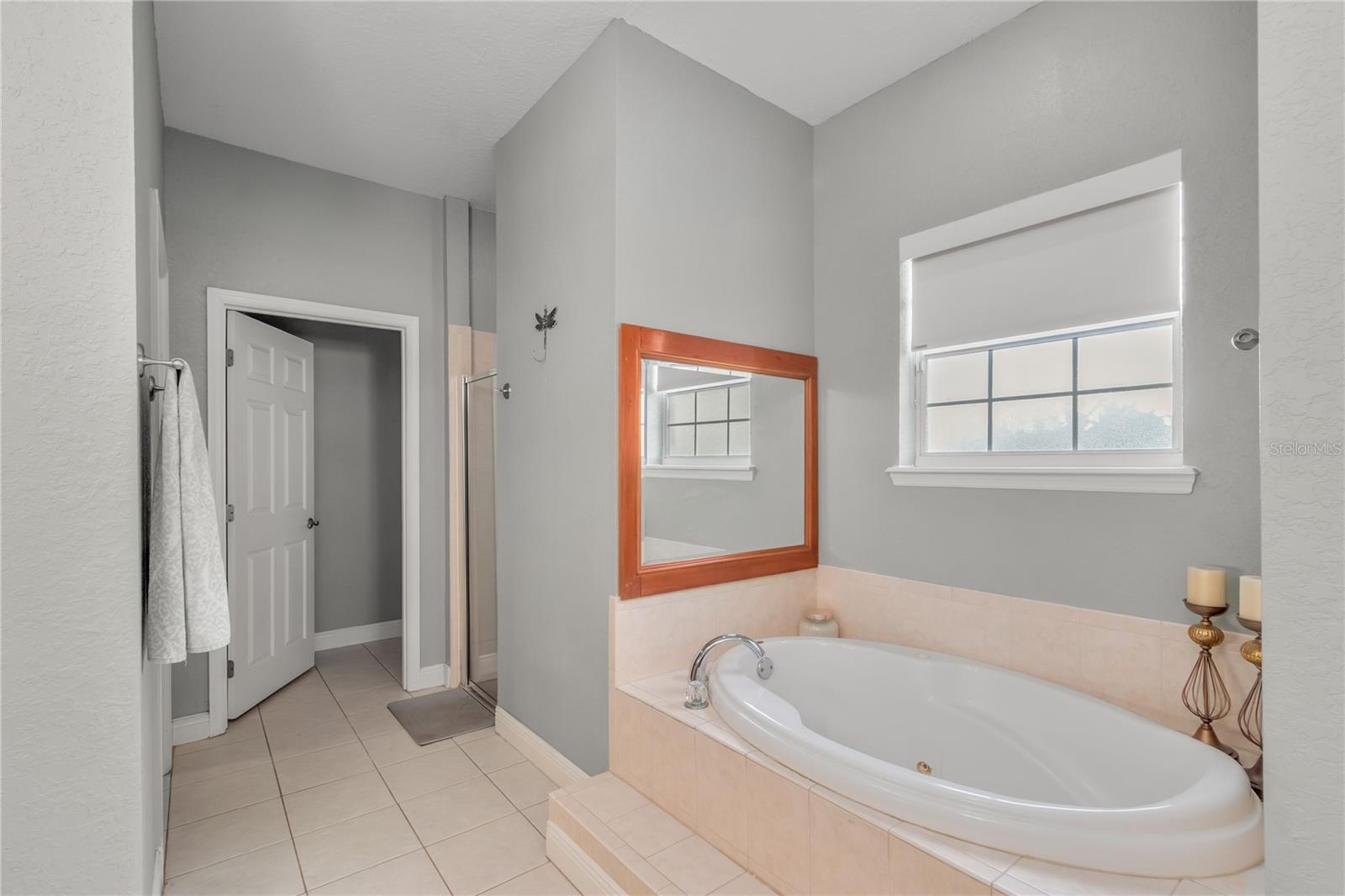 DORCHESTER ESTATES - Residential