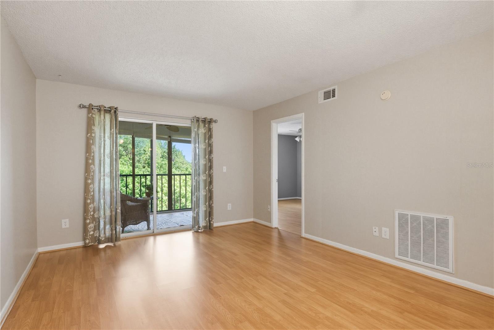 SHADOW LAKES - Residential