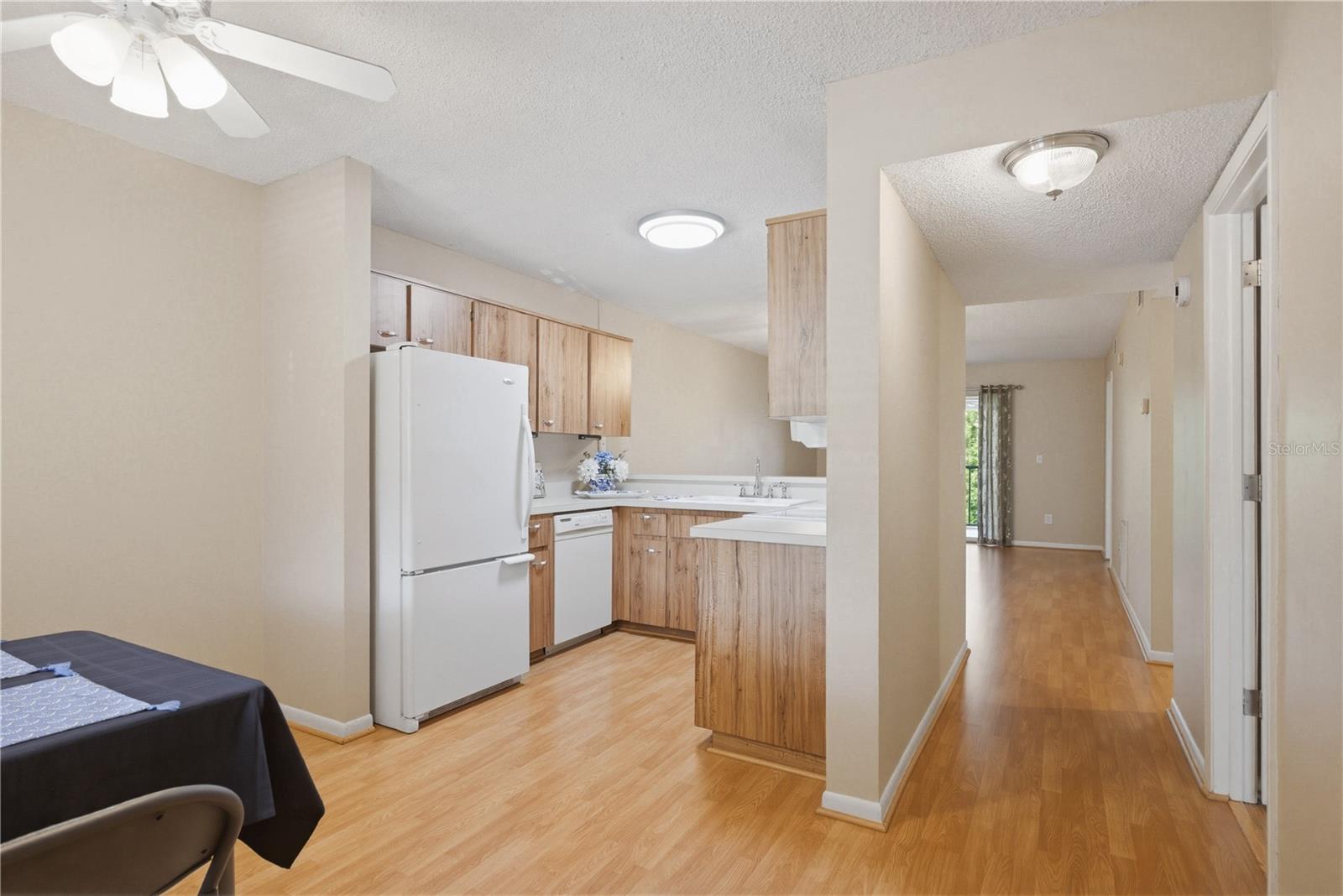 SHADOW LAKES - Residential